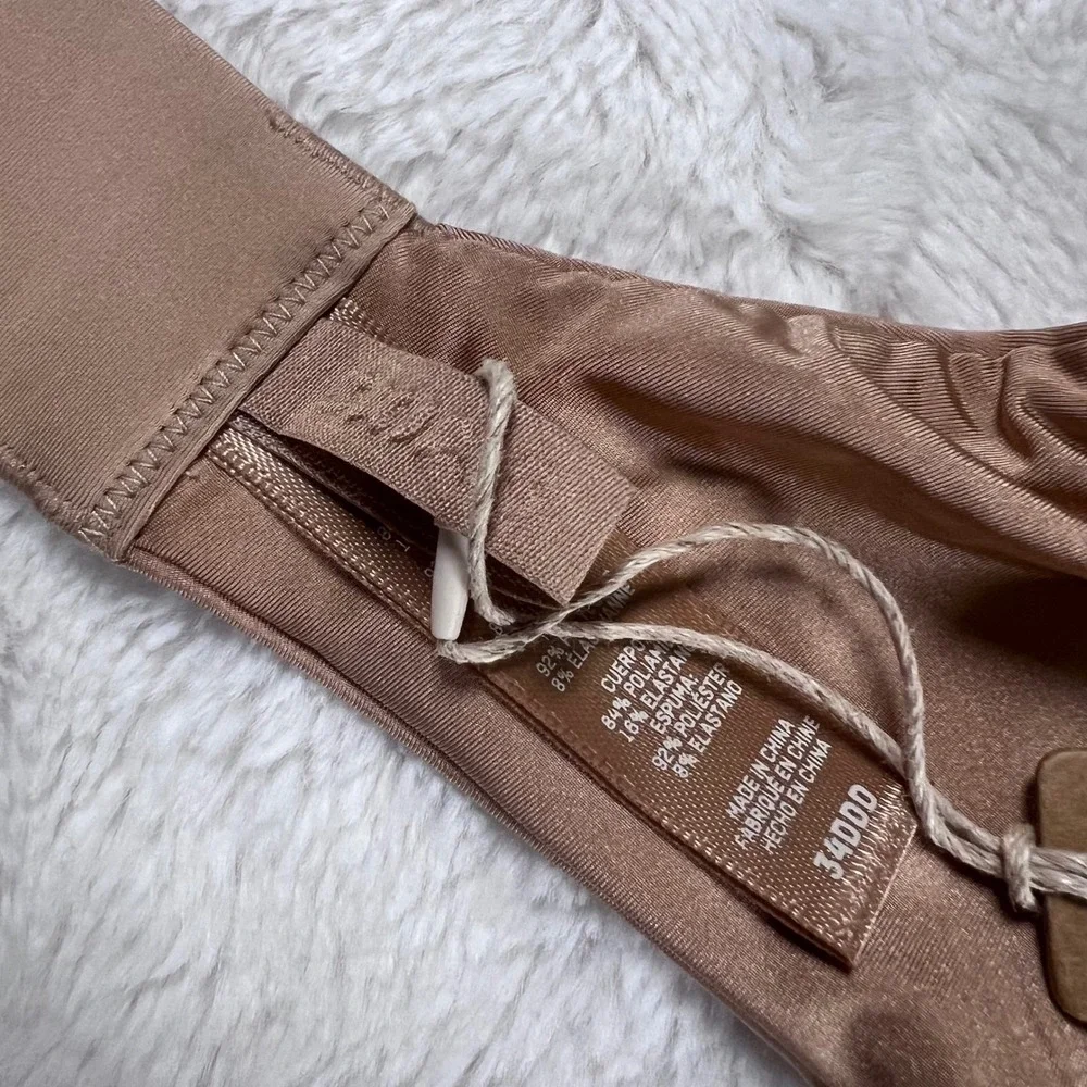 SKIMS Women's Fits Everybody Underwire Bra Clay Tan Size 34DDD BR-UWR-1982 NEW